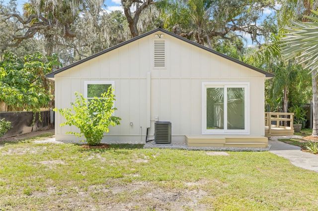 6907 20TH STREET, Tampa, FL 33610