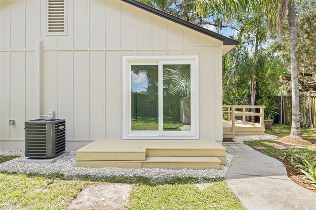 6907 20TH STREET, Tampa, FL 33610