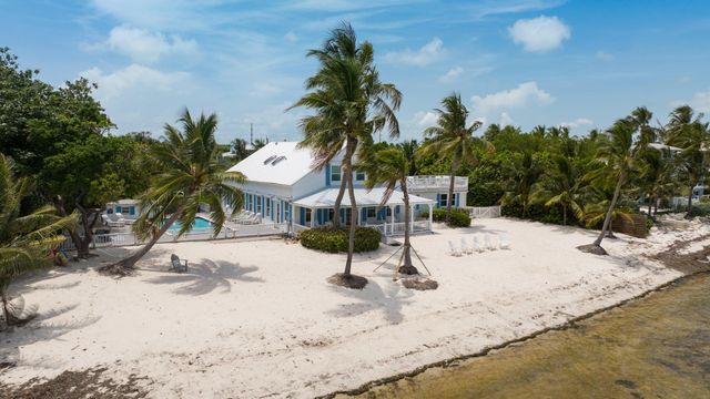 109 Columbus Drive, Lower Matecumbe, FL 33036