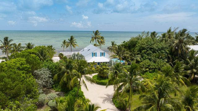 109 Columbus Drive, Lower Matecumbe, FL 33036