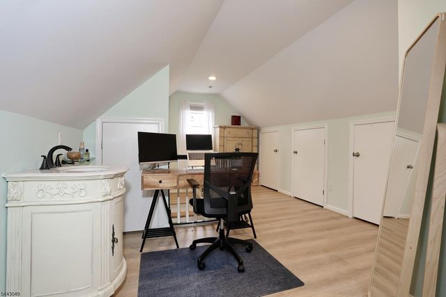 290 Malcolm Ave, Garfield City, NJ 07026