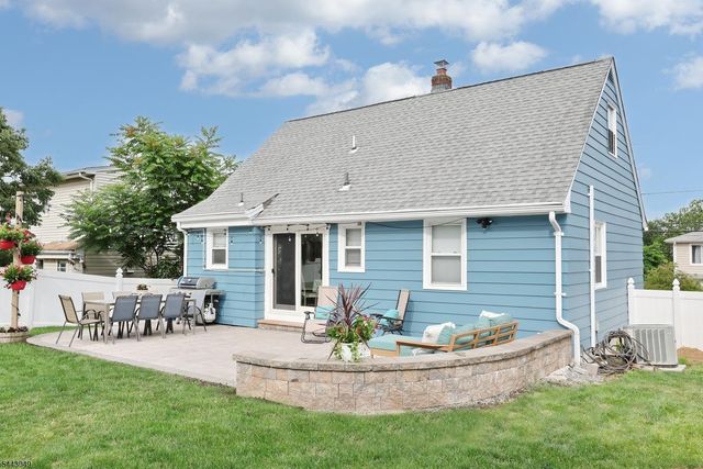 290 Malcolm Ave, Garfield City, NJ 07026