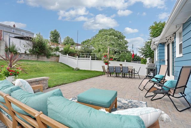 290 Malcolm Ave, Garfield City, NJ 07026