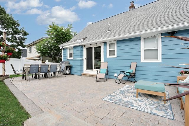 290 Malcolm Ave, Garfield City, NJ 07026