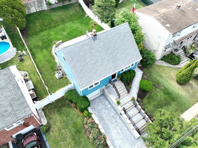 290 Malcolm Ave, Garfield City, NJ 07026