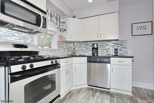 290 Malcolm Ave, Garfield City, NJ 07026