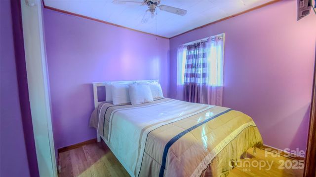 213 Bakery Lane, Statesville, NC 28677