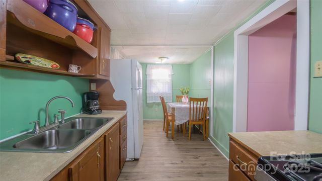 213 Bakery Lane, Statesville, NC 28677