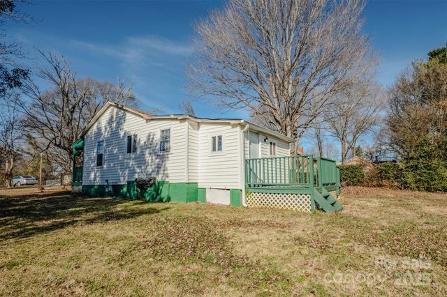 213 Bakery Lane, Statesville, NC 28677