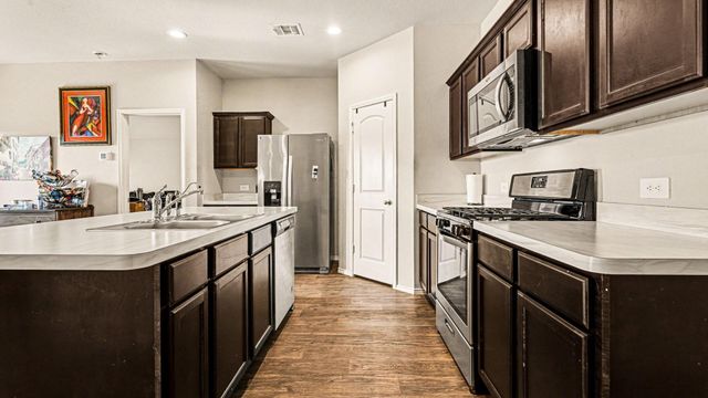 21464 Rustic Elm Drive, Roman Forest, TX 77357