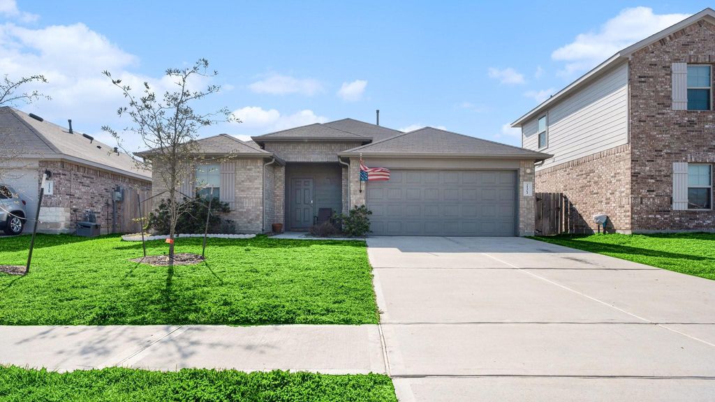 21464 Rustic Elm Drive, Roman Forest, TX 77357