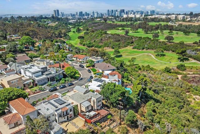 2881 Kalmia, San Diego, CA 92104