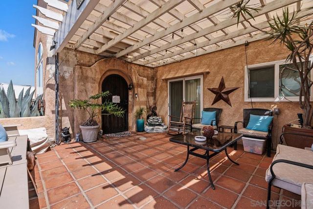 2881 Kalmia, San Diego, CA 92104