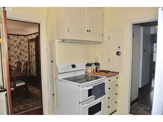 56647 COLUMBIA RIVER Hwy, Warren, OR 97053