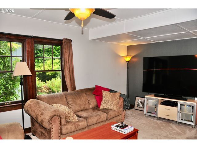 56647 COLUMBIA RIVER Hwy, Warren, OR 97053