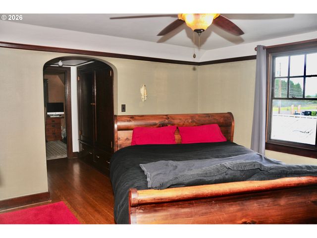 56647 COLUMBIA RIVER Hwy, Warren, OR 97053