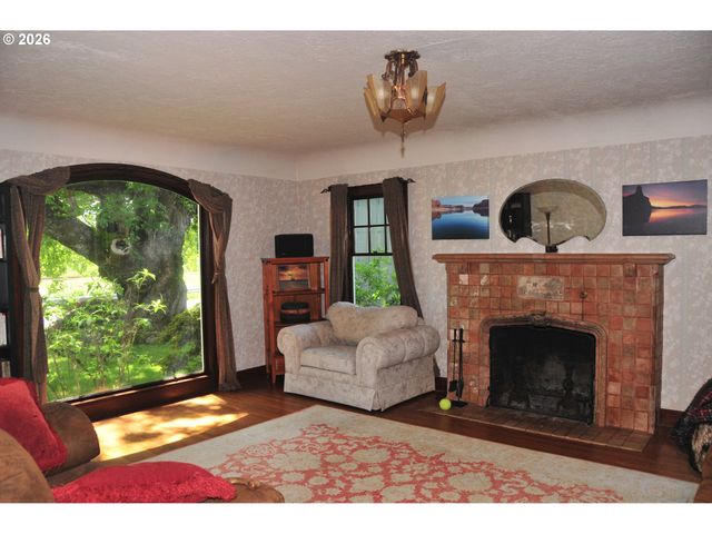 56647 COLUMBIA RIVER Hwy, Warren, OR 97053