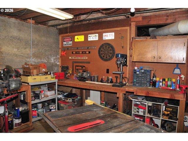 56647 COLUMBIA RIVER Hwy, Warren, OR 97053