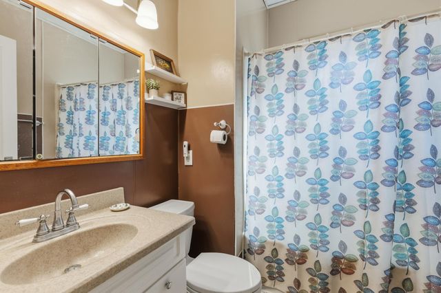1329 Beech Street, Saint Paul, MN 55106