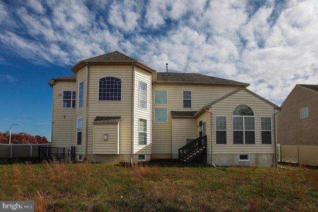 201 LURAY DR, Williamstown, NJ 08094