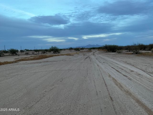0 W NUGGET Road 17, Arizona City, AZ 85123