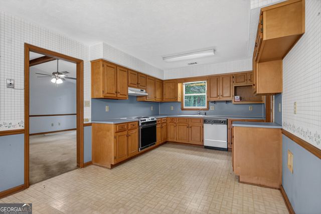113 Evans Court, Lagrange, GA 30241