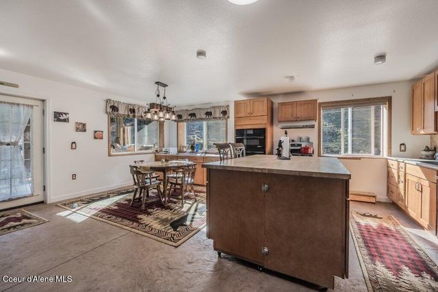 312 Jeru Ridge TRL, Sandpoint, ID 83864