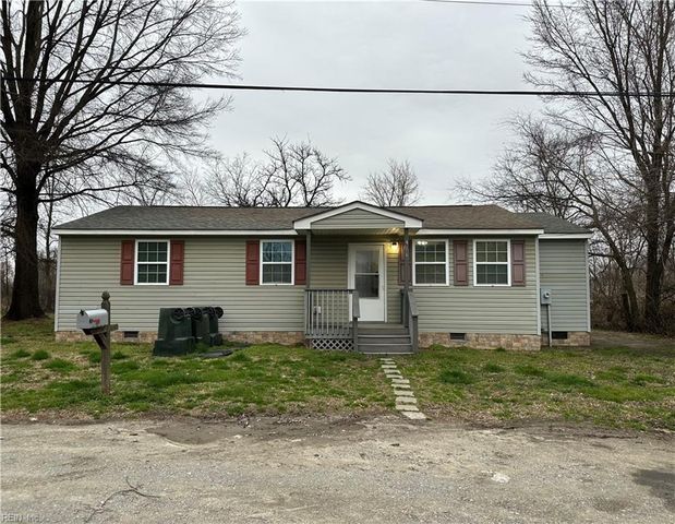 412 Pleasant ST, Suffolk, VA 23434