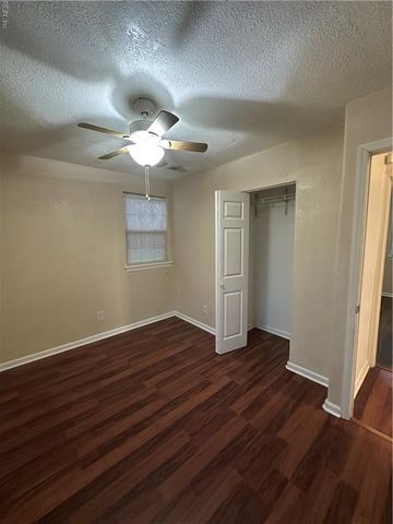 412 Pleasant ST, Suffolk, VA 23434