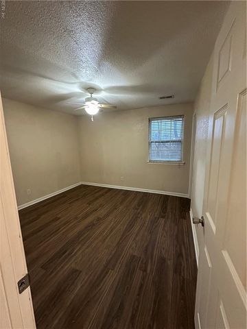 412 Pleasant ST, Suffolk, VA 23434