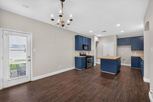 1209 Chattahoochee Drive, Savannah, TX 76227