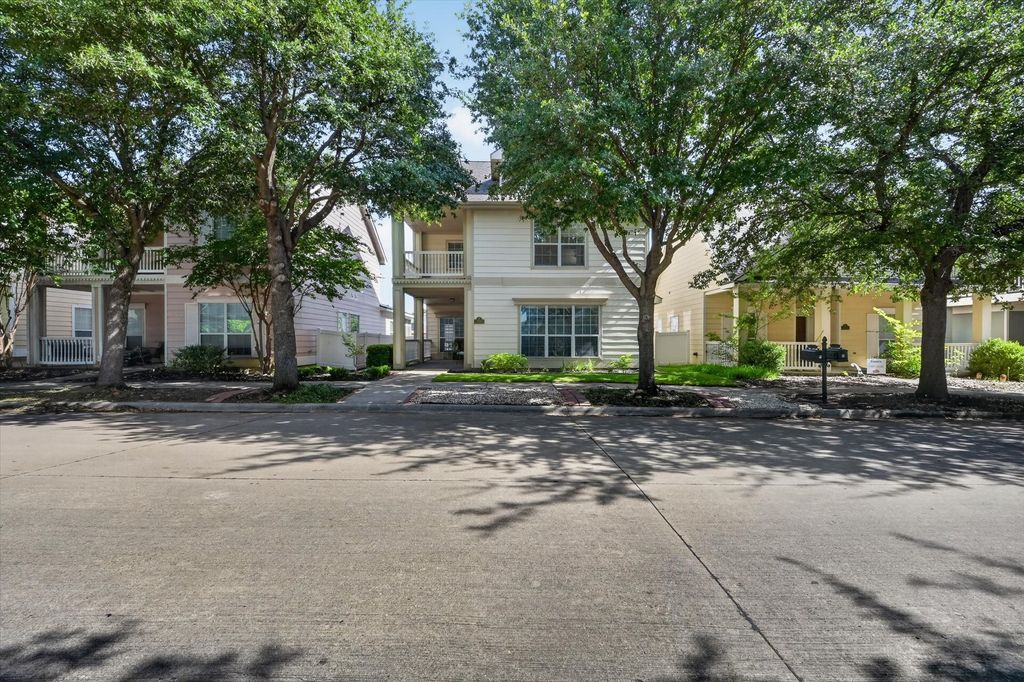 1209 Chattahoochee Drive, Savannah, TX 76227