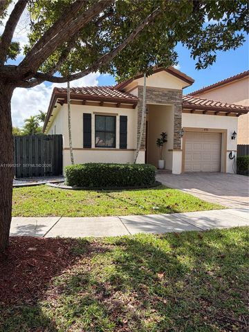470 SE 34TH TER, Homestead, FL 33033