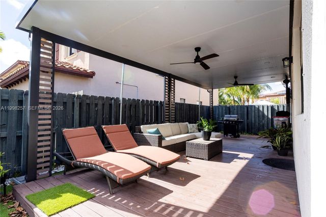 470 SE 34TH TER, Homestead, FL 33033