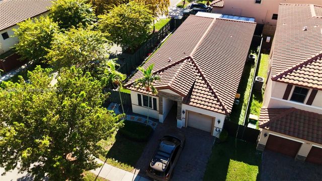 470 SE 34TH TER, Homestead, FL 33033