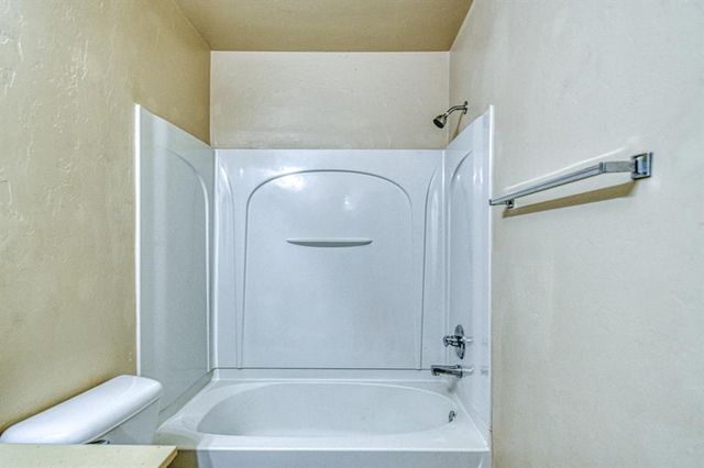 9540 SW 25th Street, Oklahoma City, OK 73128