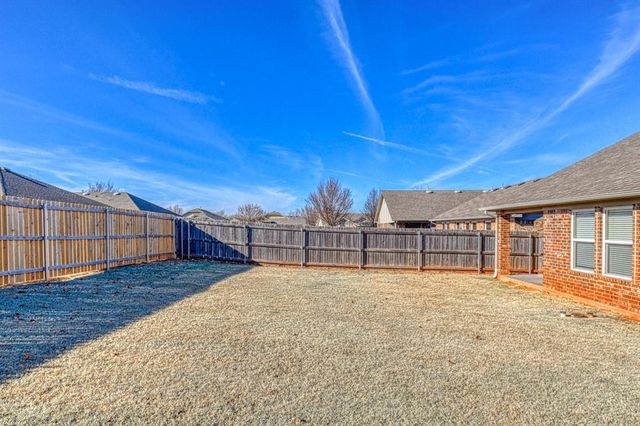 9540 SW 25th Street, Oklahoma City, OK 73128