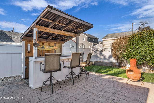 323 16th Avenue, Lake Como, NJ 07719