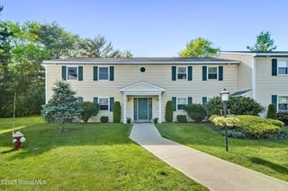 183 Cedarview Lane, Colonie, NY 12189