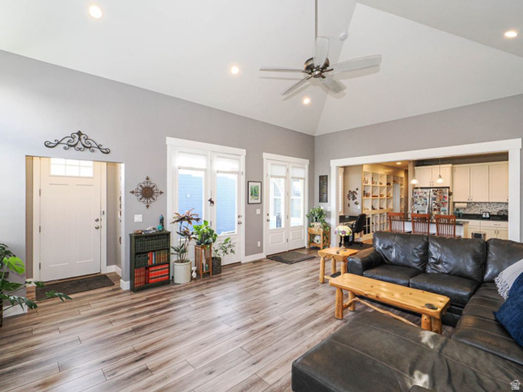 10762 S BEACH COMBER WAY, South Jordan, UT 84009 — photo 4