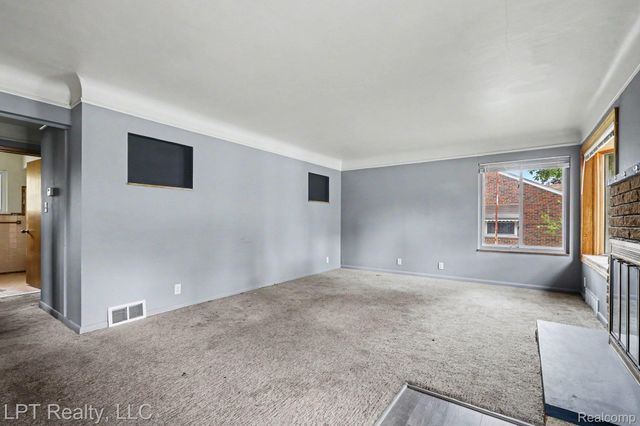 11635 Farley, Redford Charter Township, MI 48239