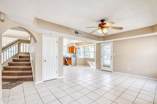 1557 Plaza verde Drive, El Paso, TX 79912