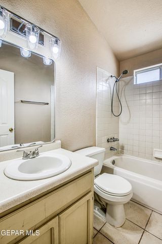 1557 Plaza verde Drive, El Paso, TX 79912