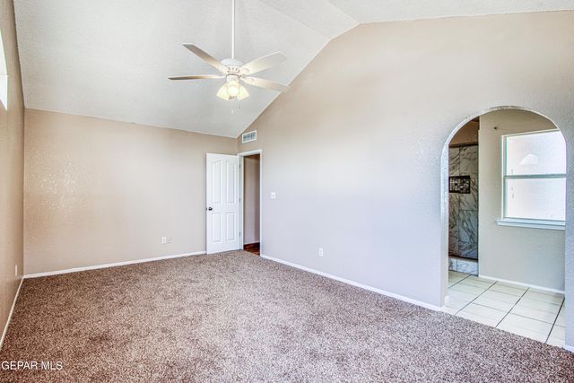 1557 Plaza verde Drive, El Paso, TX 79912