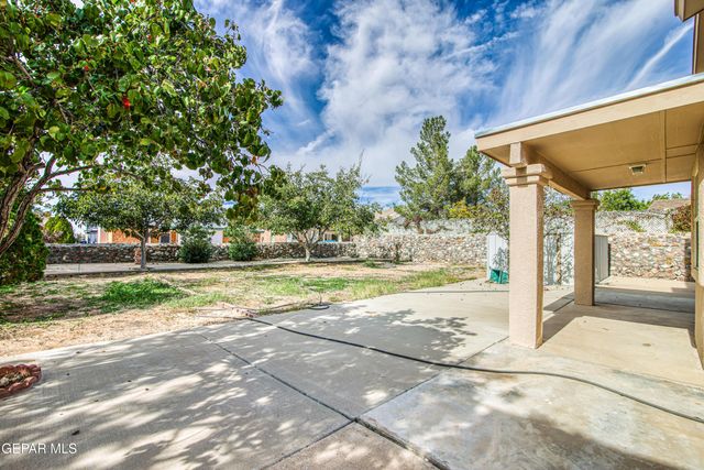 1557 Plaza verde Drive, El Paso, TX 79912