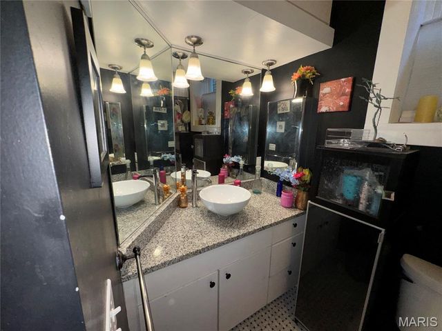 2843 Accomac Street, St Louis, MO 63104