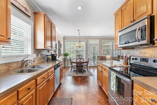 1900 Austin Place Lane, Winston Salem, NC 27127