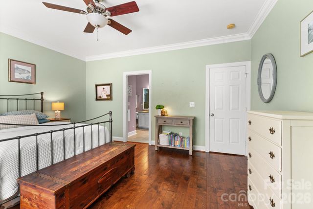 1900 Austin Place Lane, Winston Salem, NC 27127