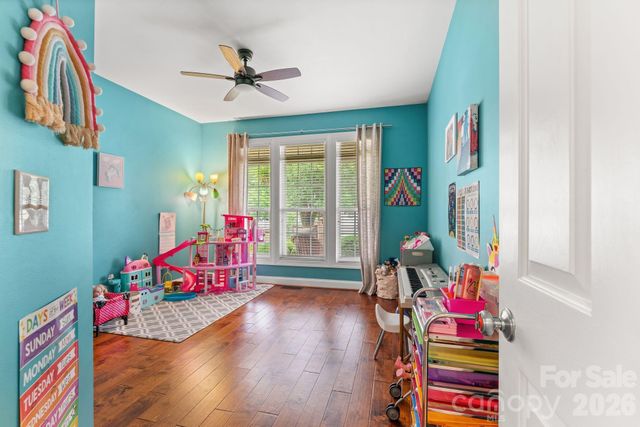 1900 Austin Place Lane, Winston Salem, NC 27127