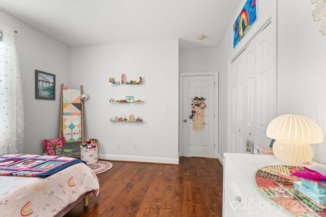 1900 Austin Place Lane, Winston Salem, NC 27127